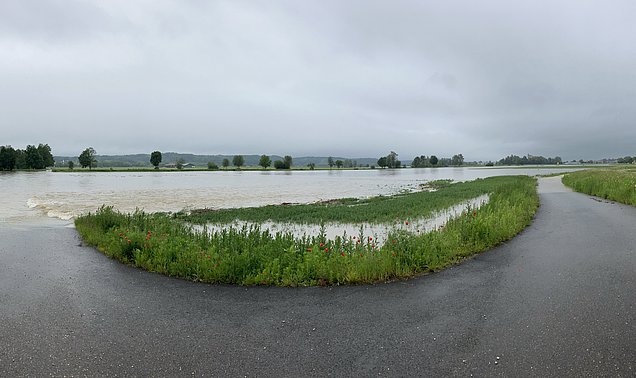 Hochwasser in Thannhausen LK GZ am 02.06.2024 an der westlichen Stadtseite.
